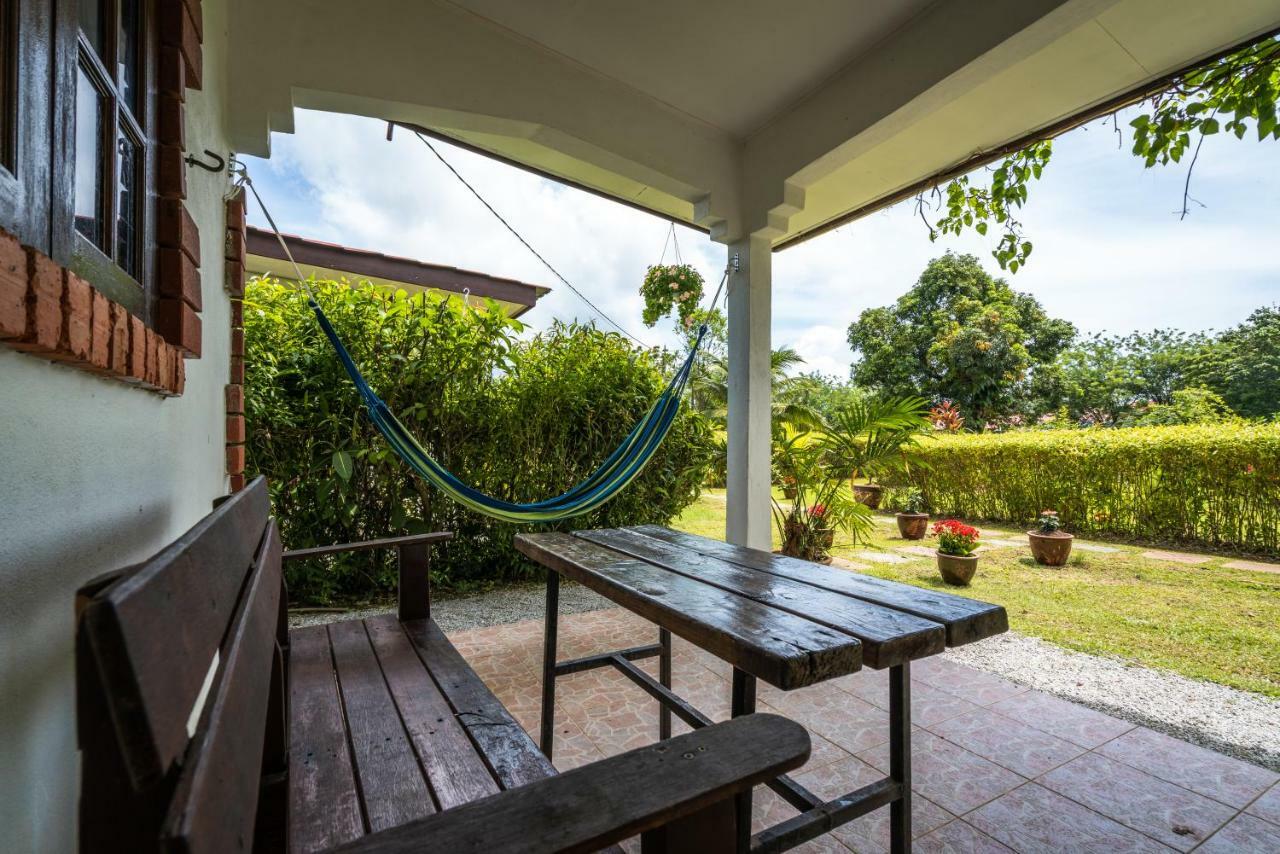 Lovely Garden Villas Pantai Cenang  Εξωτερικό φωτογραφία