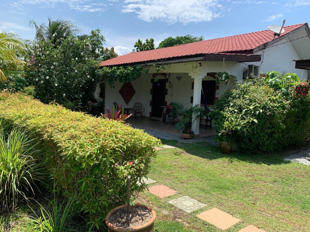 Lovely Garden Villas Pantai Cenang  Εξωτερικό φωτογραφία